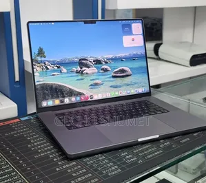 New Laptop Apple MacBook Pro 2021 M1 32GB Apple M1 Pro SSD 512GB