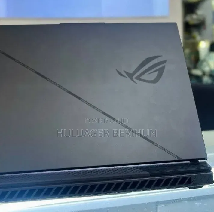 New Laptop Asus ROG Strix G16 G614 16GB Intel Core i9 SSD 1T