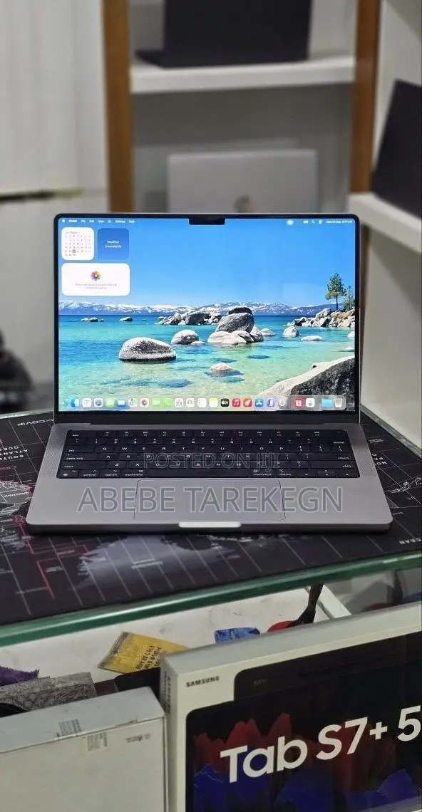 New Laptop Apple MacBook Pro 2021 M1 32GB AMD Ryzen 7 eMMC 512GB