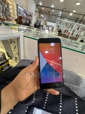 Apple iPhone 7 Plus 128 GB Black