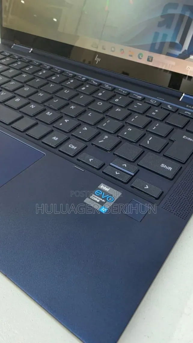 New Laptop HP Dragonfly G2 16GB Intel Core i7 SSD 512GB