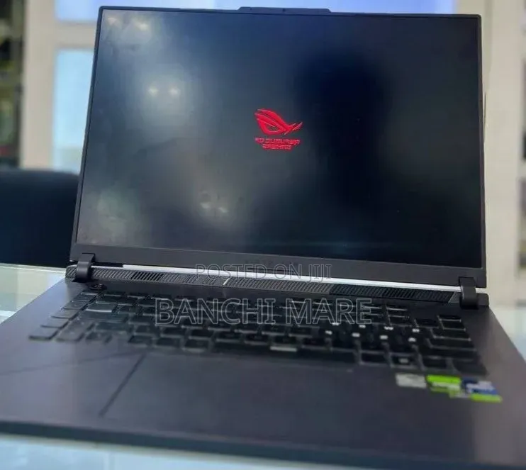 New Laptop Asus ROG Strix G16 16GB Intel Core i9 SSD 1T