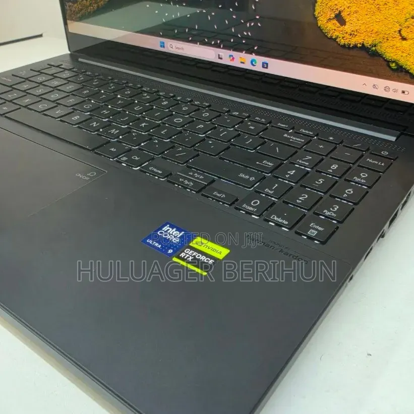 New Laptop Asus Vivobook 16 16GB Intel Core Ultra 9 SSD 512GB