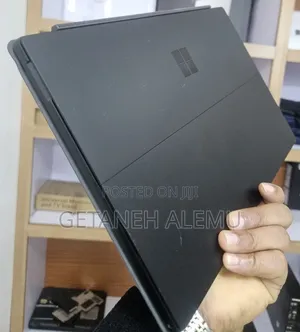 New Microsoft Surface Pro 512 GB Black