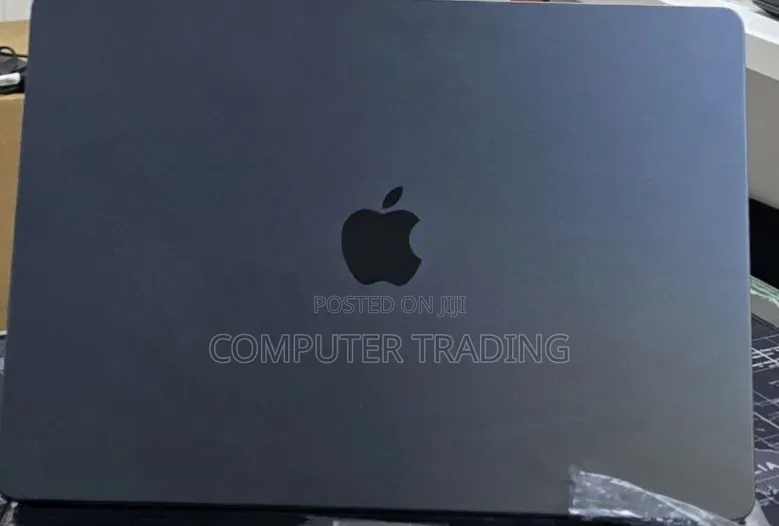 New Laptop Apple MacBook Air 2026 M5 16GB Intel Core i7 SSD 512GB