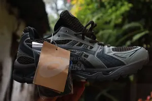 Asics Size 42