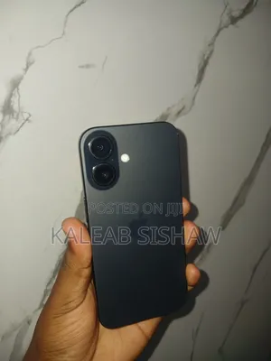 Apple iPhone 16 128 GB Gray