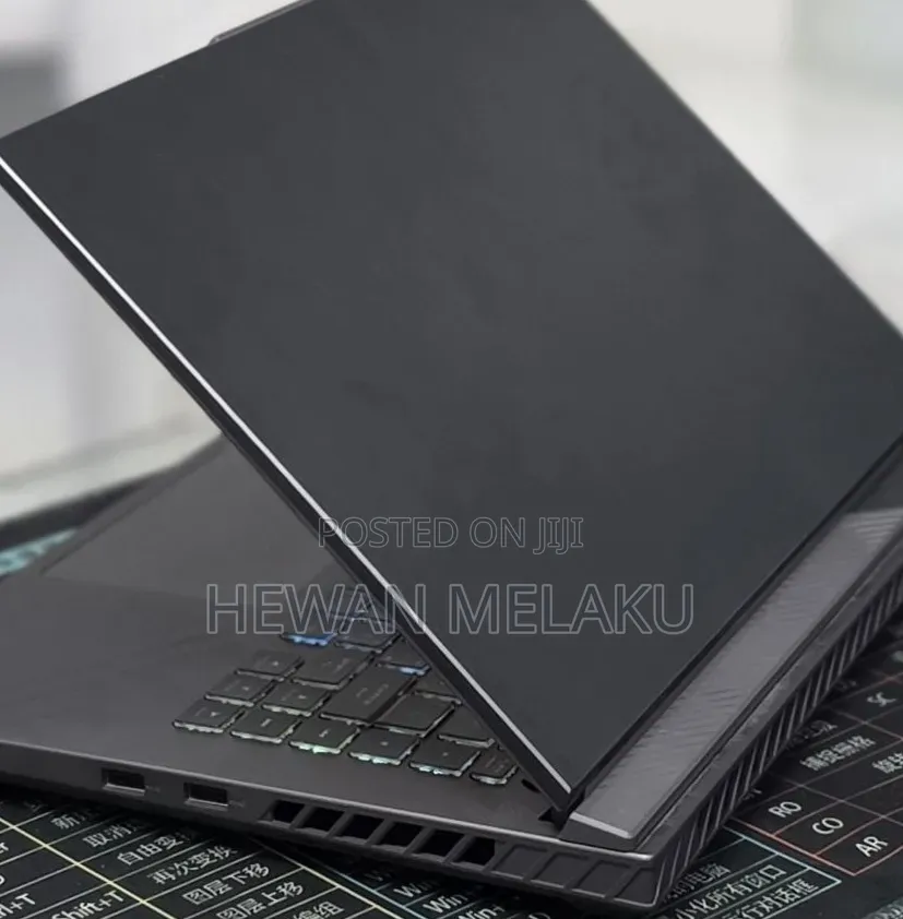 New Laptop Asus ROG Strix G16 G614 16GB Intel Core i5 SSD 512GB