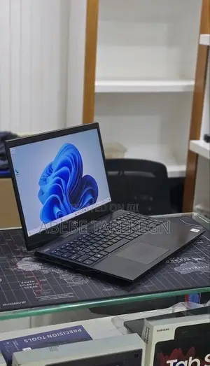 New Laptop Dell G5 16GB Intel Core i7 SSD 512GB