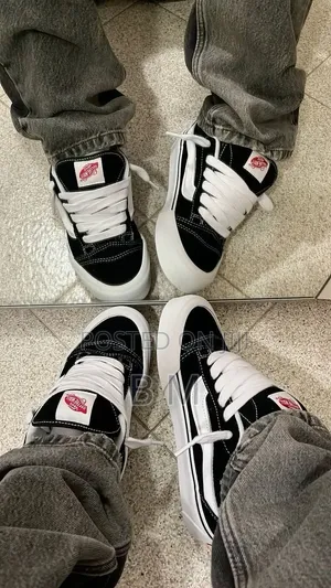 Vans Knu Skool