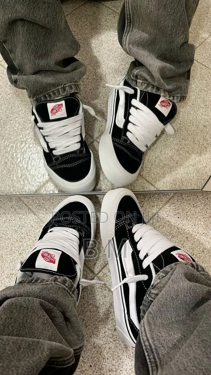 Vans Knu Skool