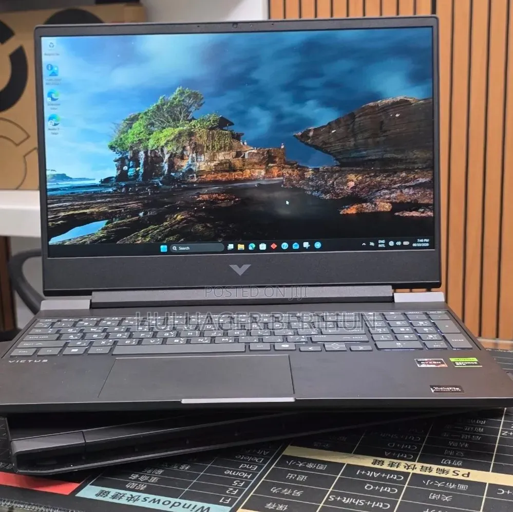 New Laptop HP Victus 16 16GB AMD Ryzen 7 SSD 512GB