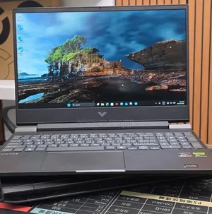 New Laptop HP Victus 16 16GB AMD Ryzen 7 SSD 512GB