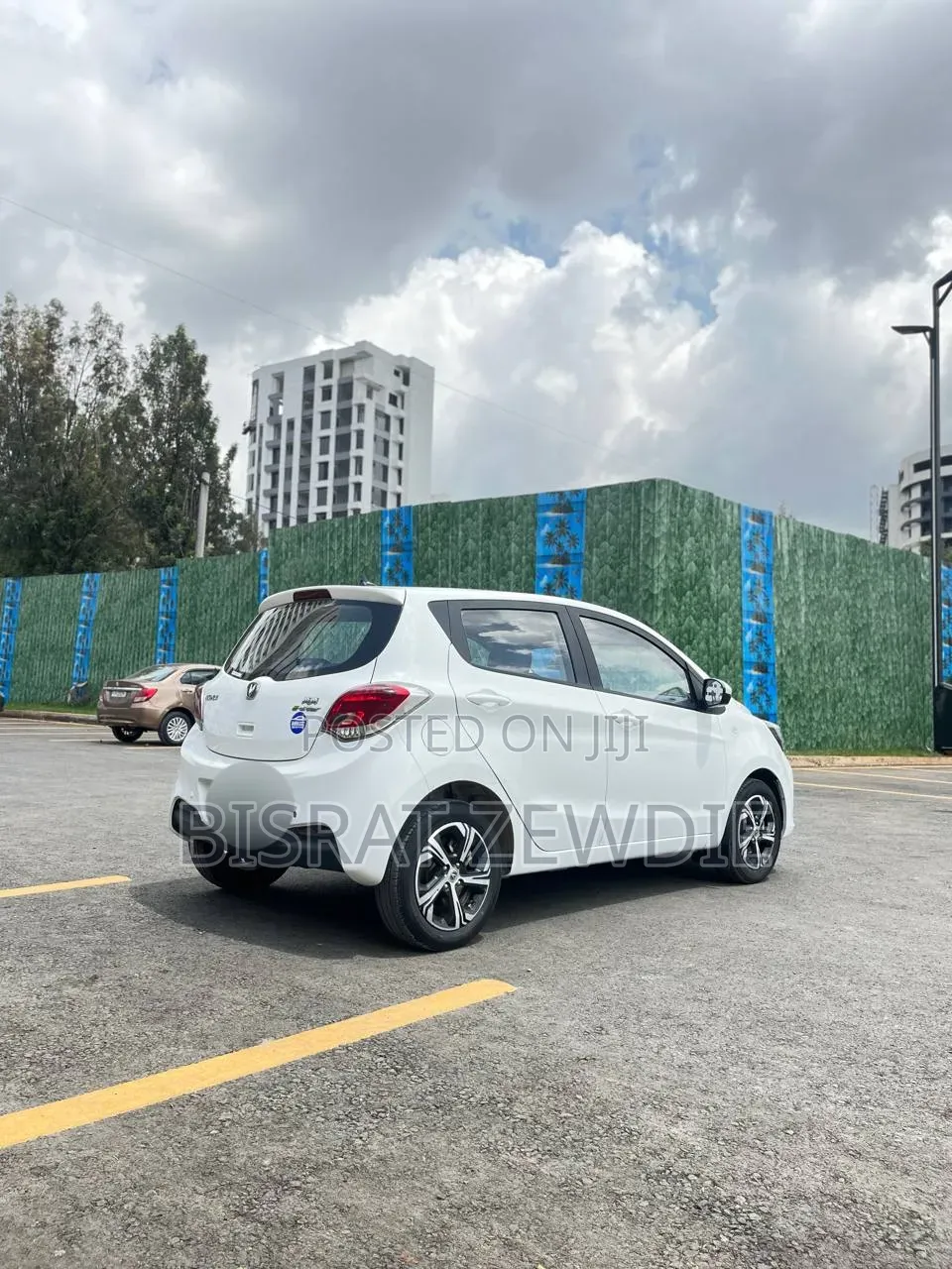 Changan BenBen E-Star 2022 White