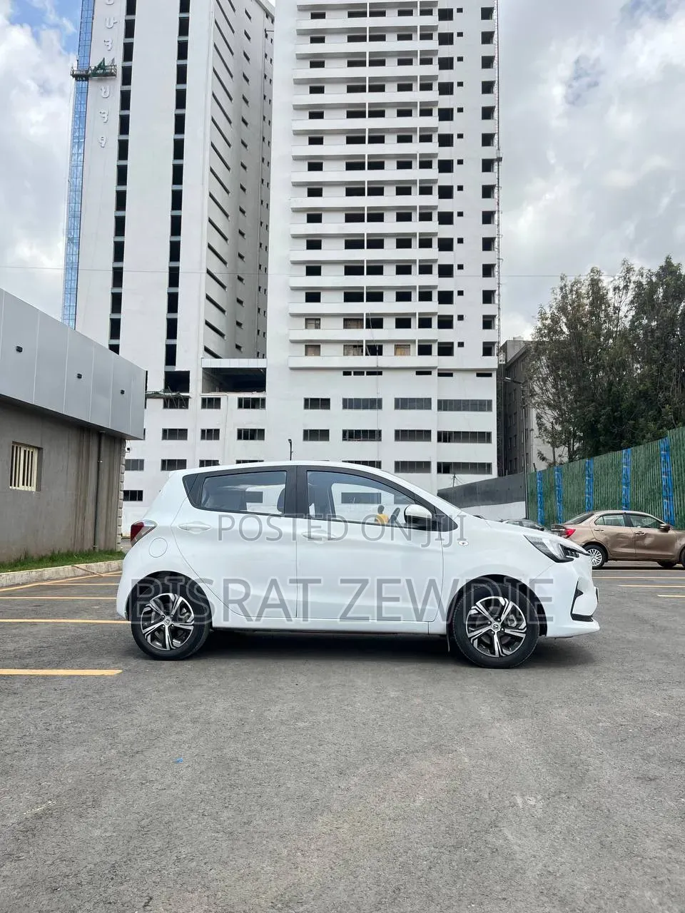 Changan BenBen E-Star 2022 White