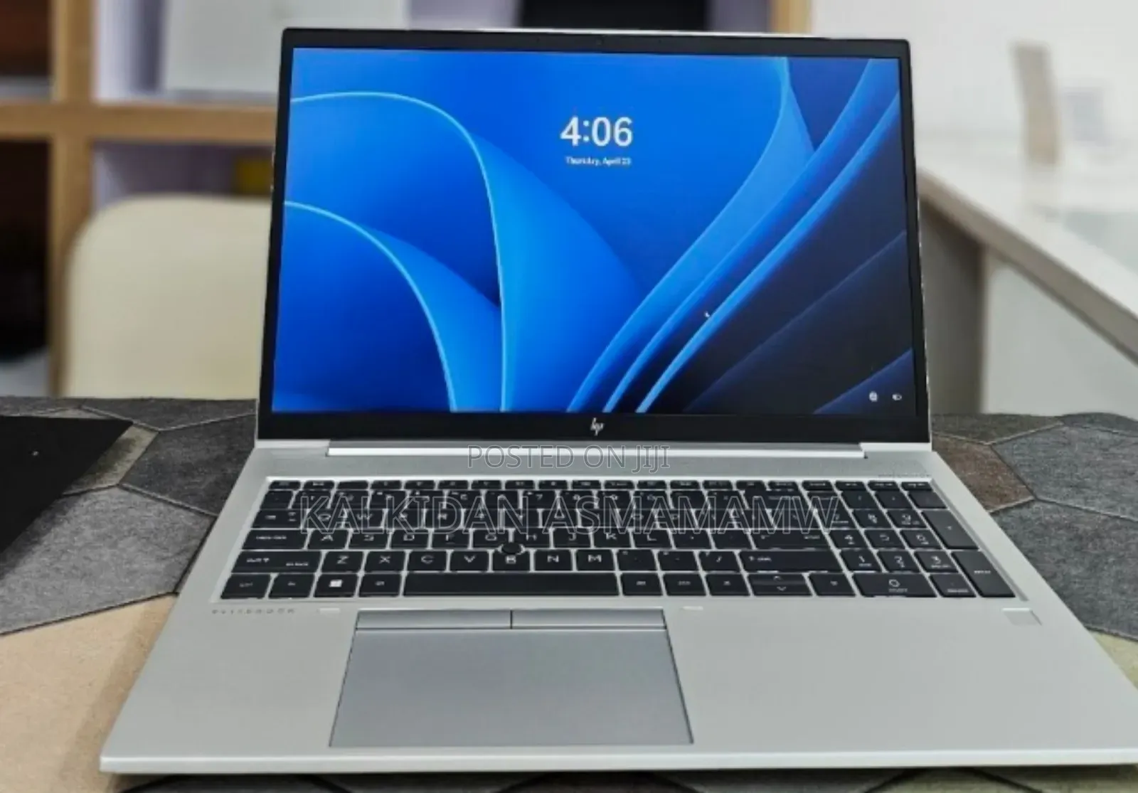 New Laptop HP ZBook Firefly 15 G7 16GB Intel Core i7 SSD 512GB