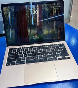 New Laptop Apple MacBook Air 2020 M1 8GB Apple M1 SSD 256GB