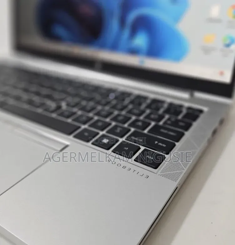 New Laptop HP EliteBook 840 G8 16GB Intel Core i7 SSD 512GB