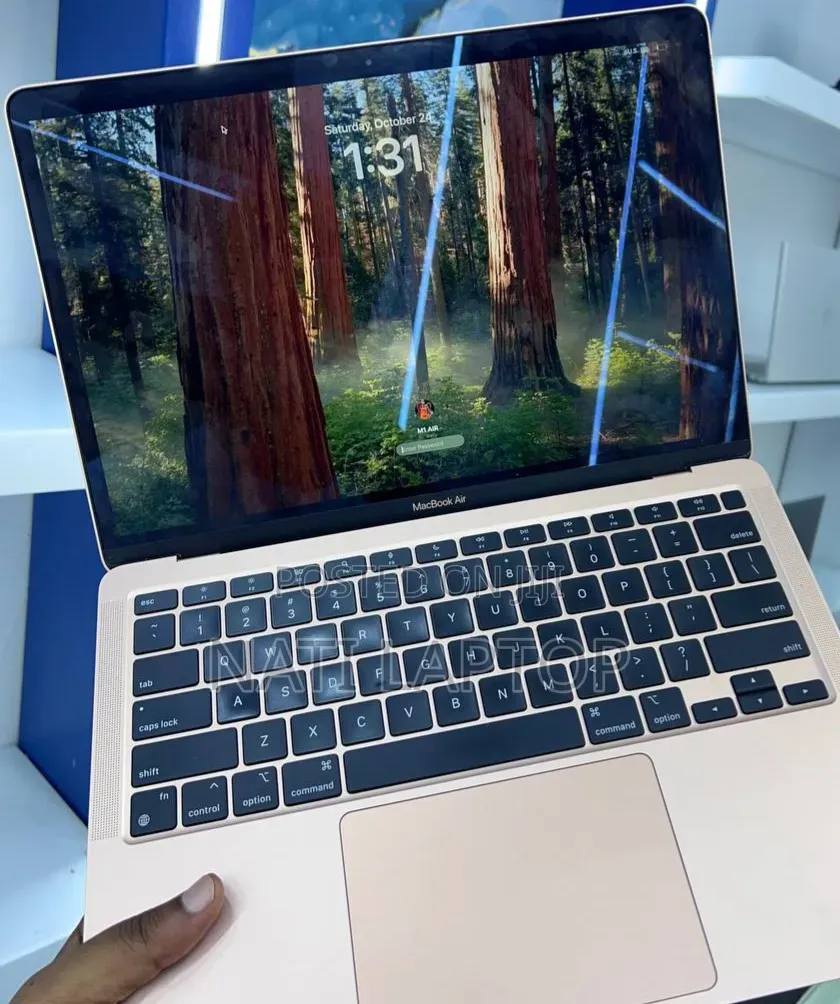 New Laptop Apple MacBook Air 2020 M1 8GB Apple M1 SSD 256GB