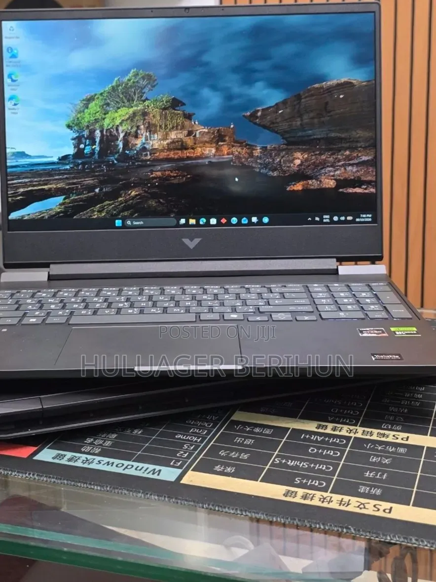 New Laptop HP Victus 16 16GB AMD Ryzen 7 SSD 512GB