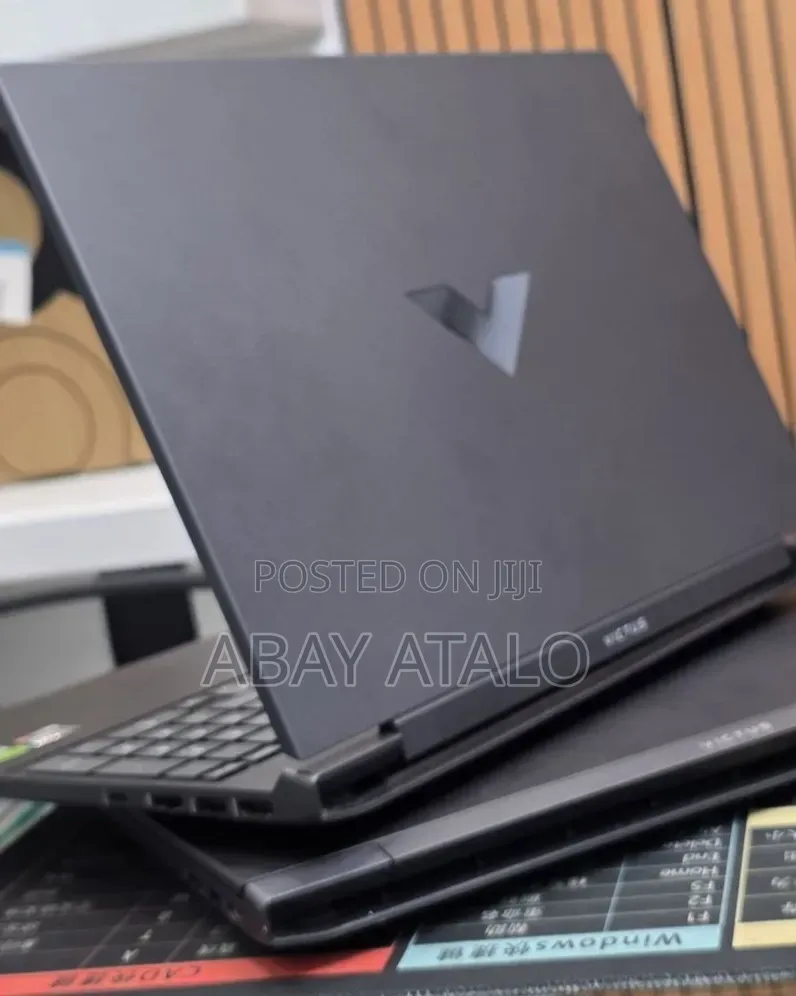 New Laptop HP Victus 16 16GB AMD Ryzen 7 SSD 512GB