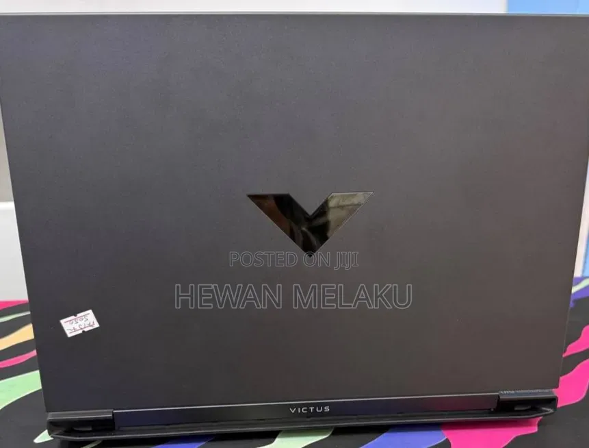 New Laptop HP Victus 16 16GB Intel Core i7 SSD 512GB