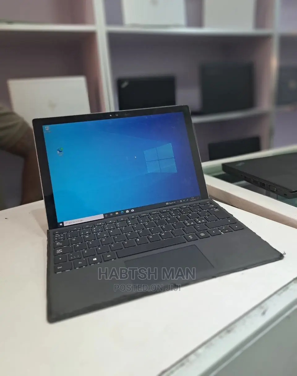 New Laptop Microsoft Surface Pro 4 16GB Intel Core I7 SSD 256GB
