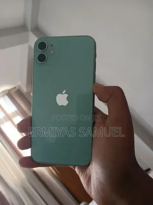 Apple iPhone 11 64 GB Green