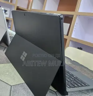 New Laptop Microsoft Surface Pro 6 16GB Intel Core i7 SSD 512GB