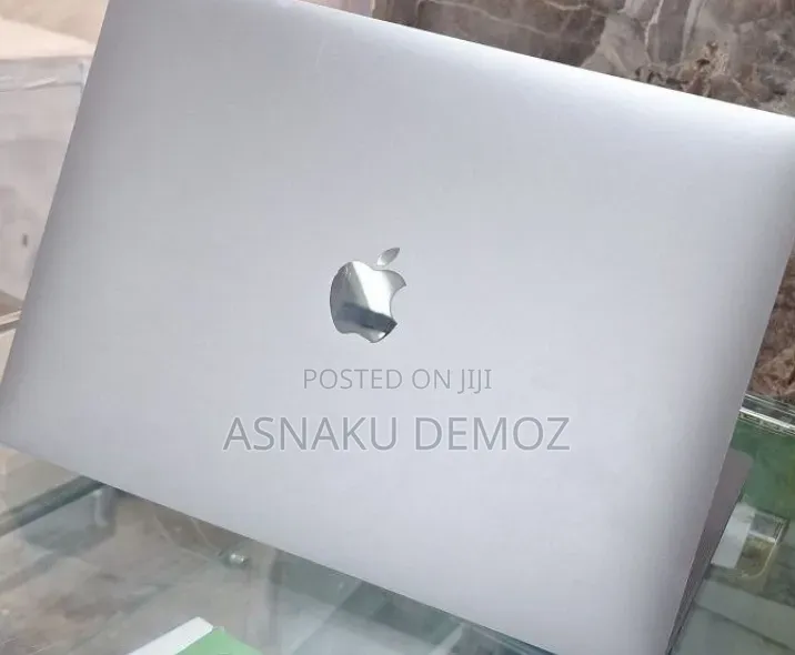 New Laptop Apple MacBook Air 2020 M1 8GB Apple M1 SSD 256GB