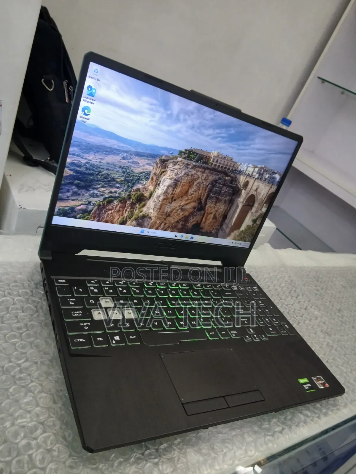 New Laptop Asus TUF Gaming A15 16GB AMD Ryzen 7 SSD 512GB