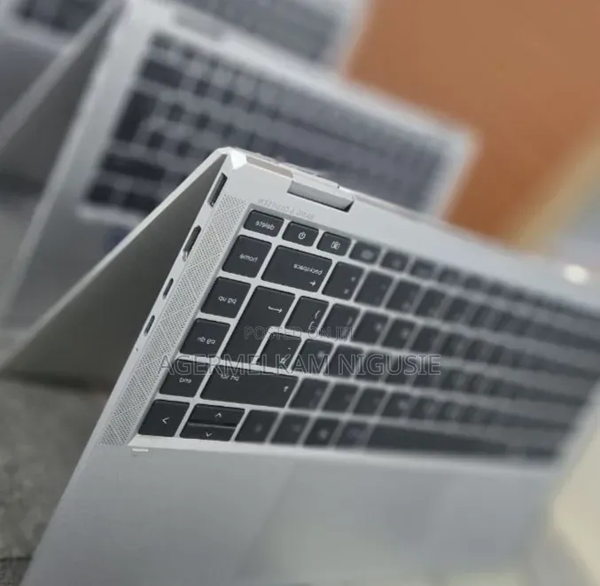 New Laptop HP EliteBook x360 1030 G8 16GB Intel Core i7 SSD 512GB