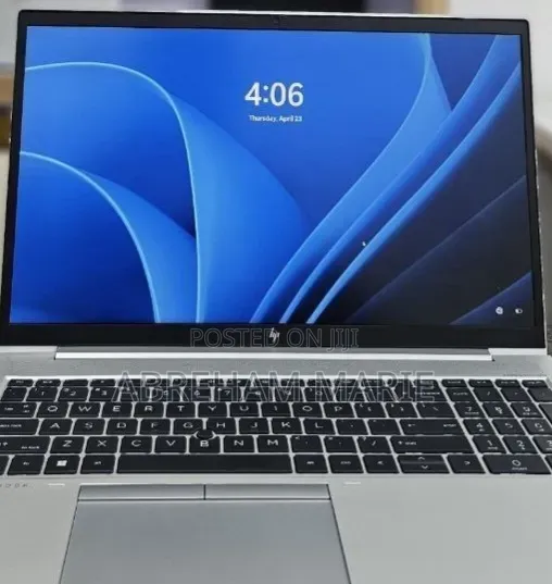 New Laptop HP ZBook Firefly 15 G7 16GB Intel Core i7 SSD 512GB
