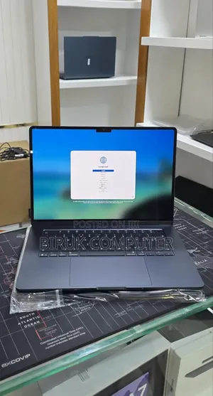 New Laptop Apple MacBook Air 2026 M5 16GB Apple M5 SSD 512GB
