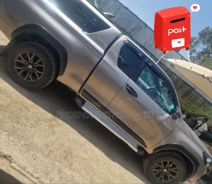 Toyota Hilux 2010 Beige