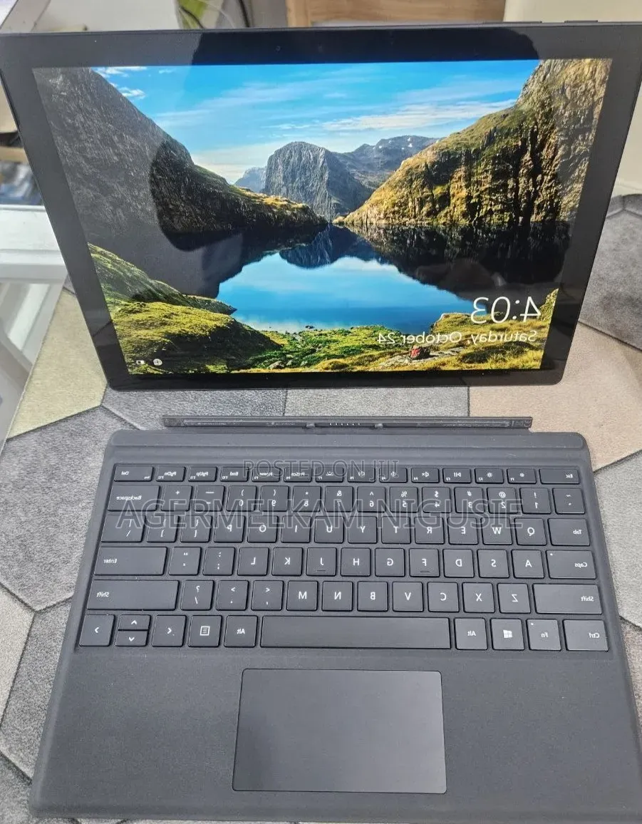 New Laptop Microsoft Surface Laptop 6 16GB Intel Core i7 SSD 512GB