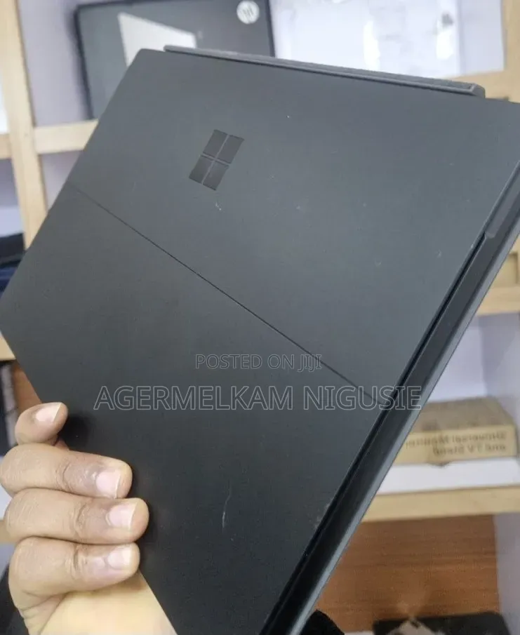 New Laptop Microsoft Surface Laptop 6 16GB Intel Core i7 SSD 512GB
