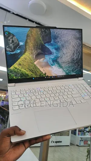 New Laptop Lenovo Legion 7 16GB Intel Core i7 SSD 1T