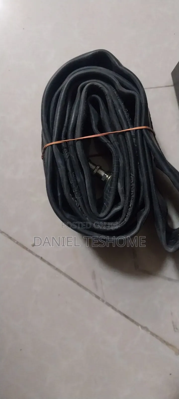 Cycle Inner Tube ከነመዳሪ 26 ቁጥር