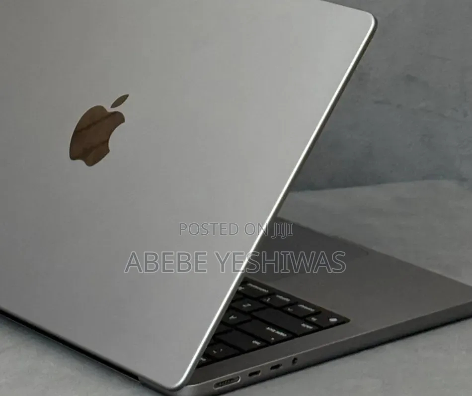 New Laptop Apple MacBook Pro 2021 M1 16GB Apple M1 Pro SSD 512GB