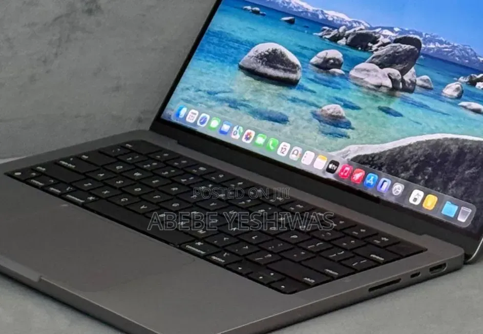 New Laptop Apple MacBook Pro 2021 M1 16GB Apple M1 Pro SSD 512GB