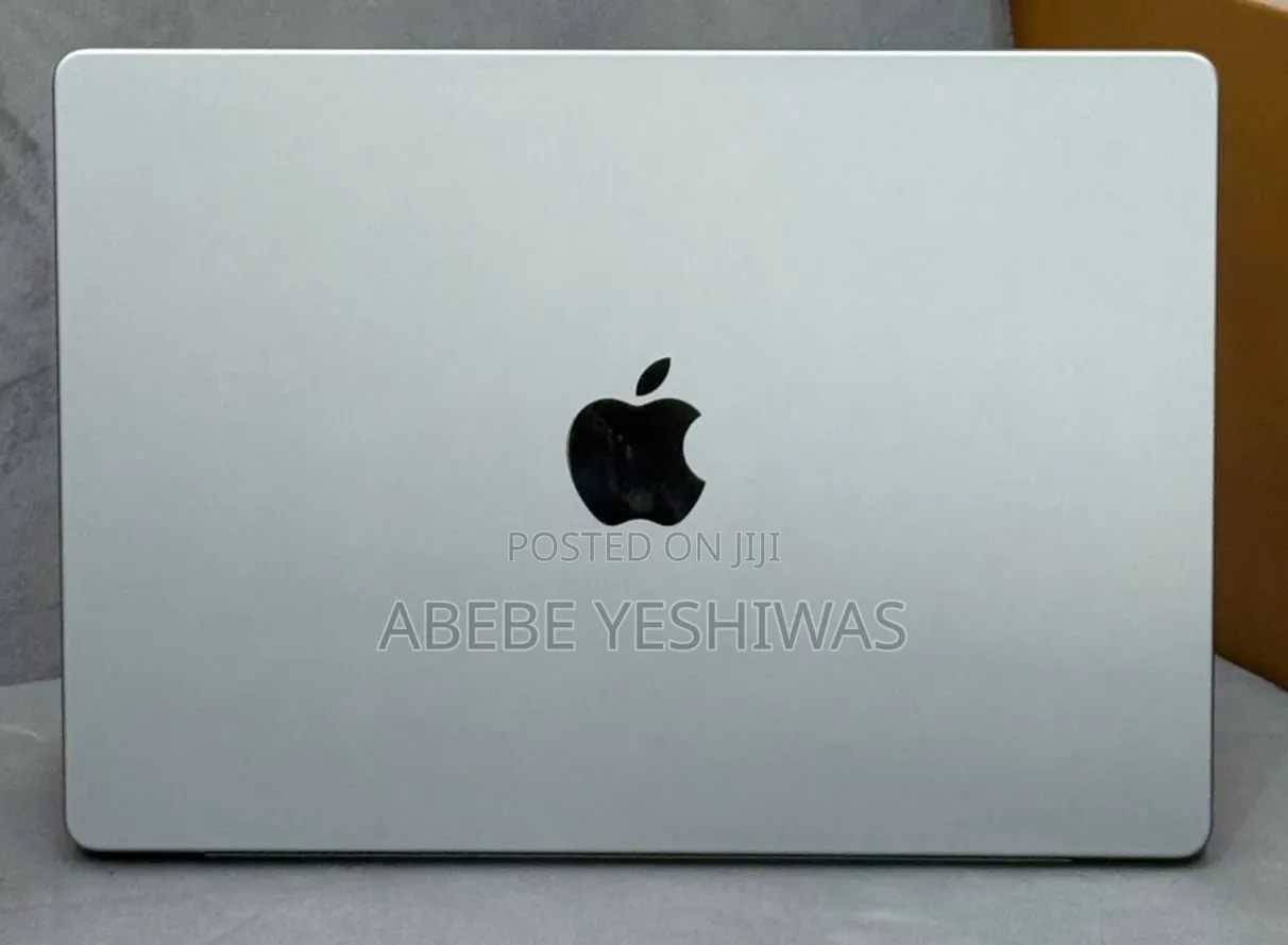 New Laptop Apple MacBook Pro 2021 M1 16GB Apple M1 Pro SSD 512GB