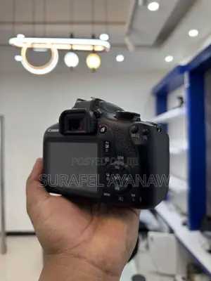 Canon Eos 1300D