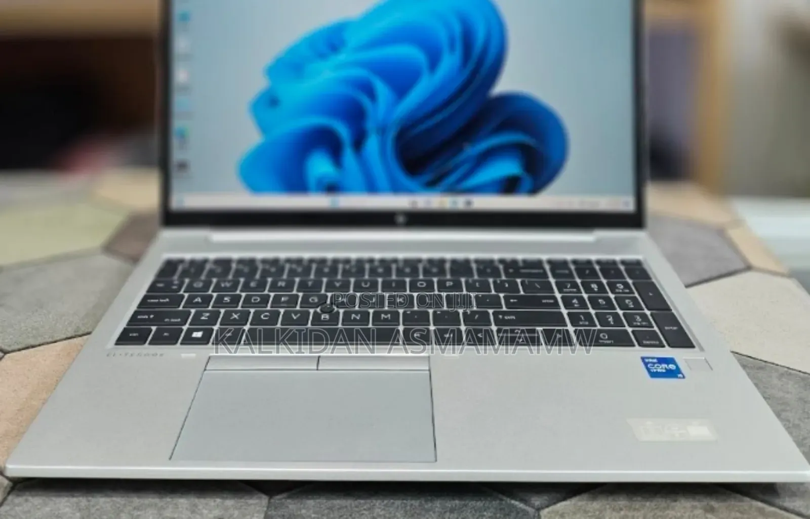 New Laptop HP EliteBook 840 16GB Intel Core i5 SSD 512GB
