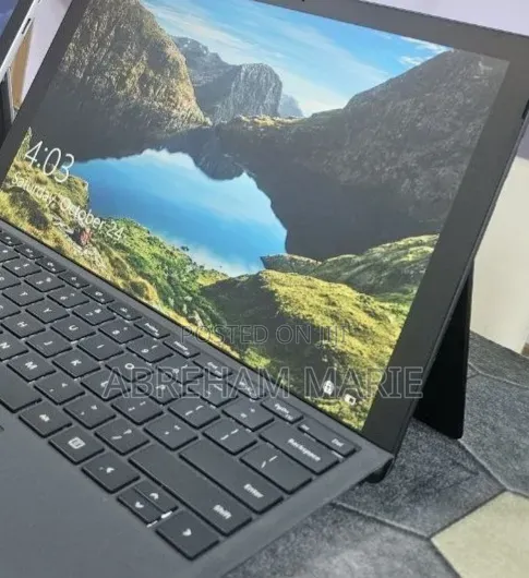 New Laptop Microsoft Surface Pro 6 16GB Intel Core i7 SSD 512GB