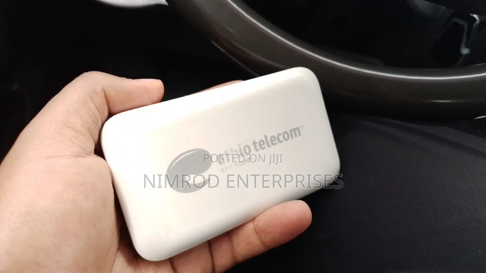 Huawei E5785-320a 4G LTE Mobile WiFi Router