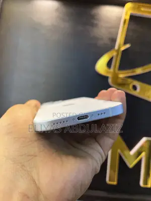 Apple iPhone 15 128 GB