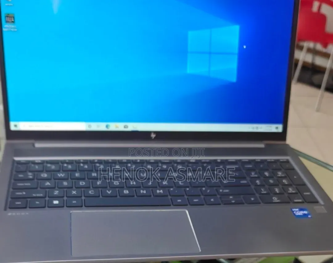 New Laptop HP ZBook 15 16GB Intel Core i7 SSD 512GB
