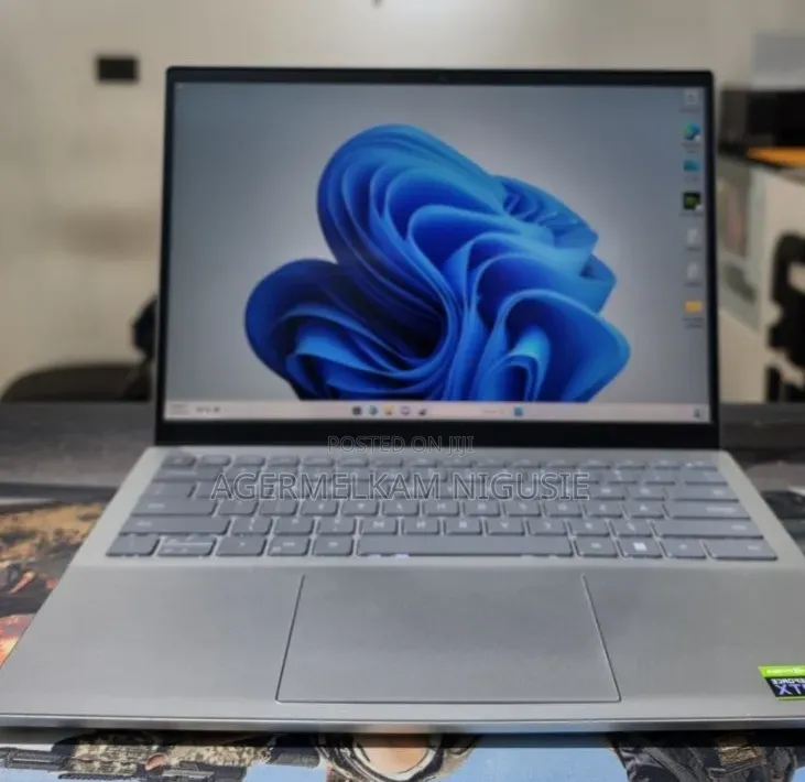 New Laptop Dell Precision 5540 16GB Intel Core i7 SSD 512GB