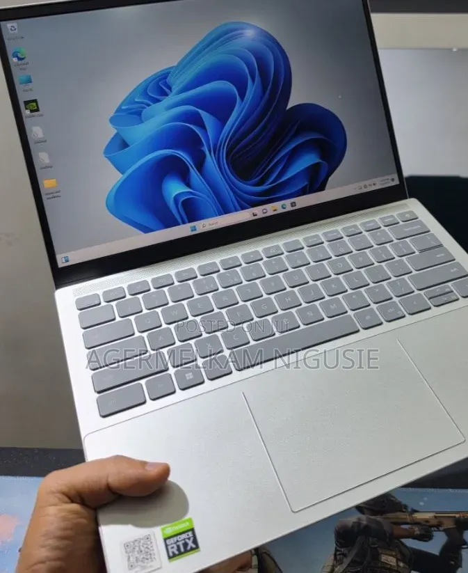 New Laptop Dell Precision 5540 16GB Intel Core i7 SSD 512GB
